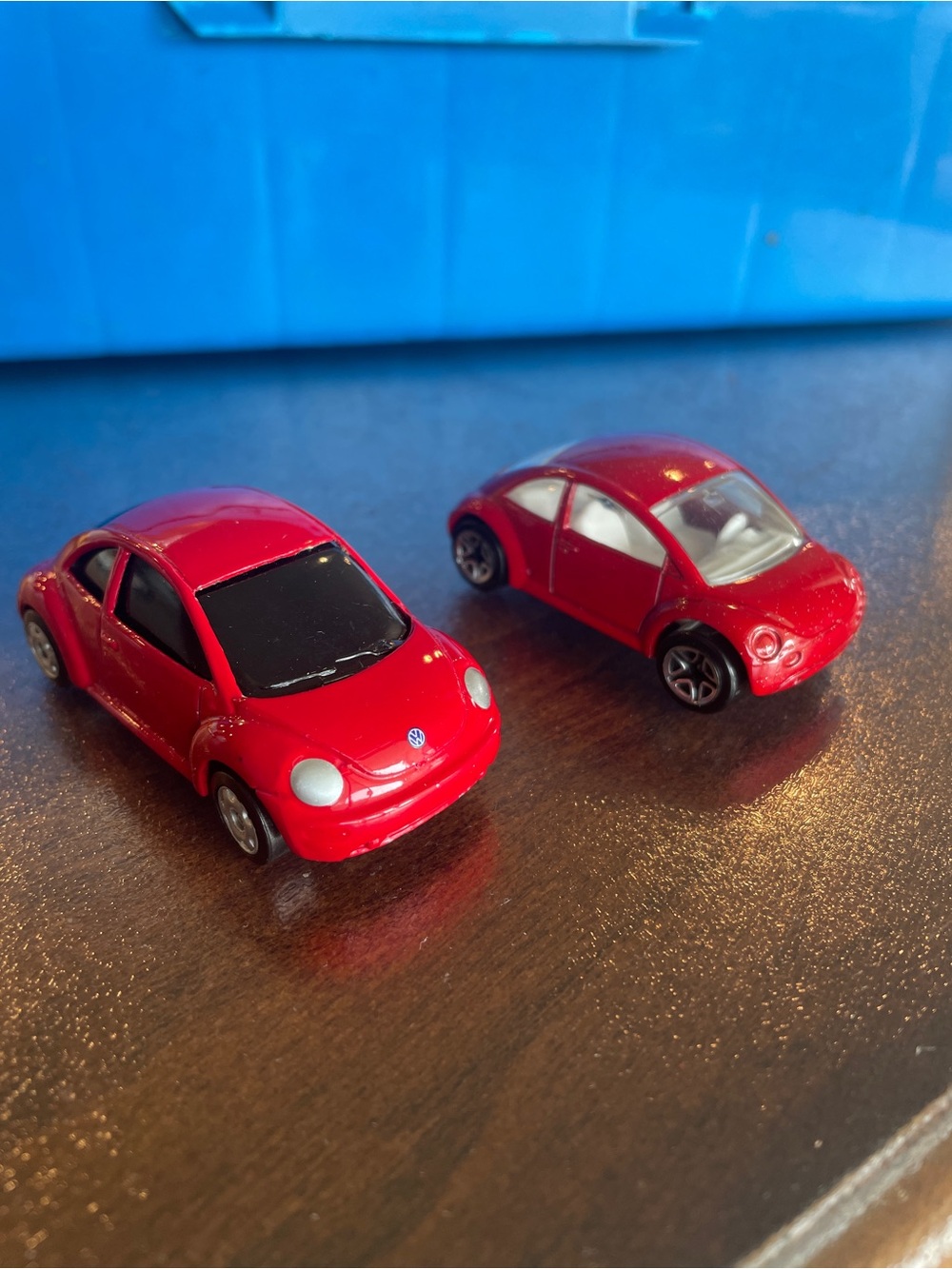 Collection of 2 VW BEETLES 1990,S MAISTO/HOTWEELS